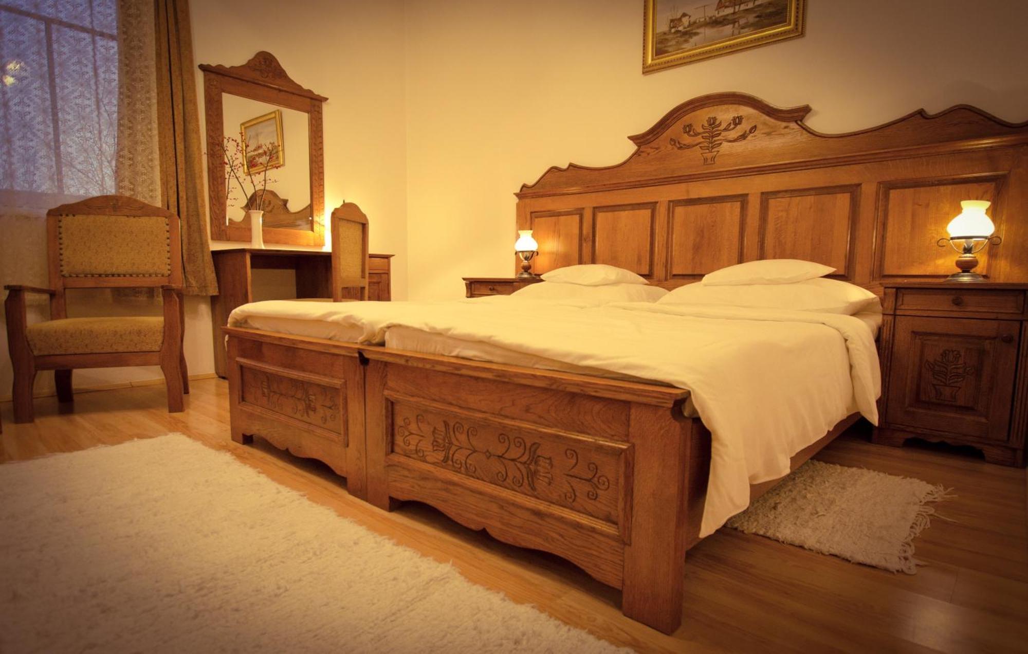 Kemences Csarda Es Panzio Hotel Hajduszoboszlo Ngoại thất bức ảnh