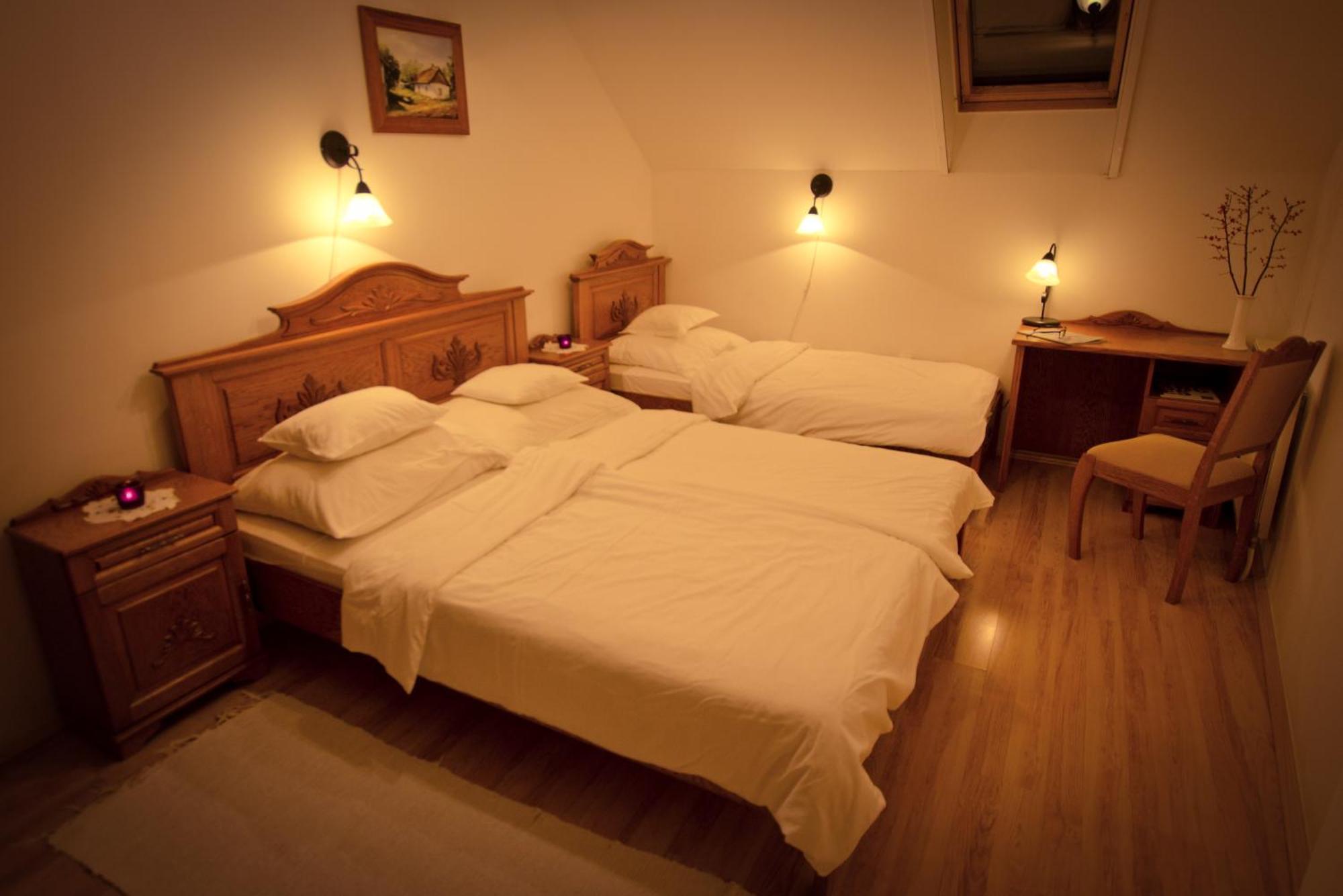 Kemences Csarda Es Panzio Hotel Hajduszoboszlo Ngoại thất bức ảnh